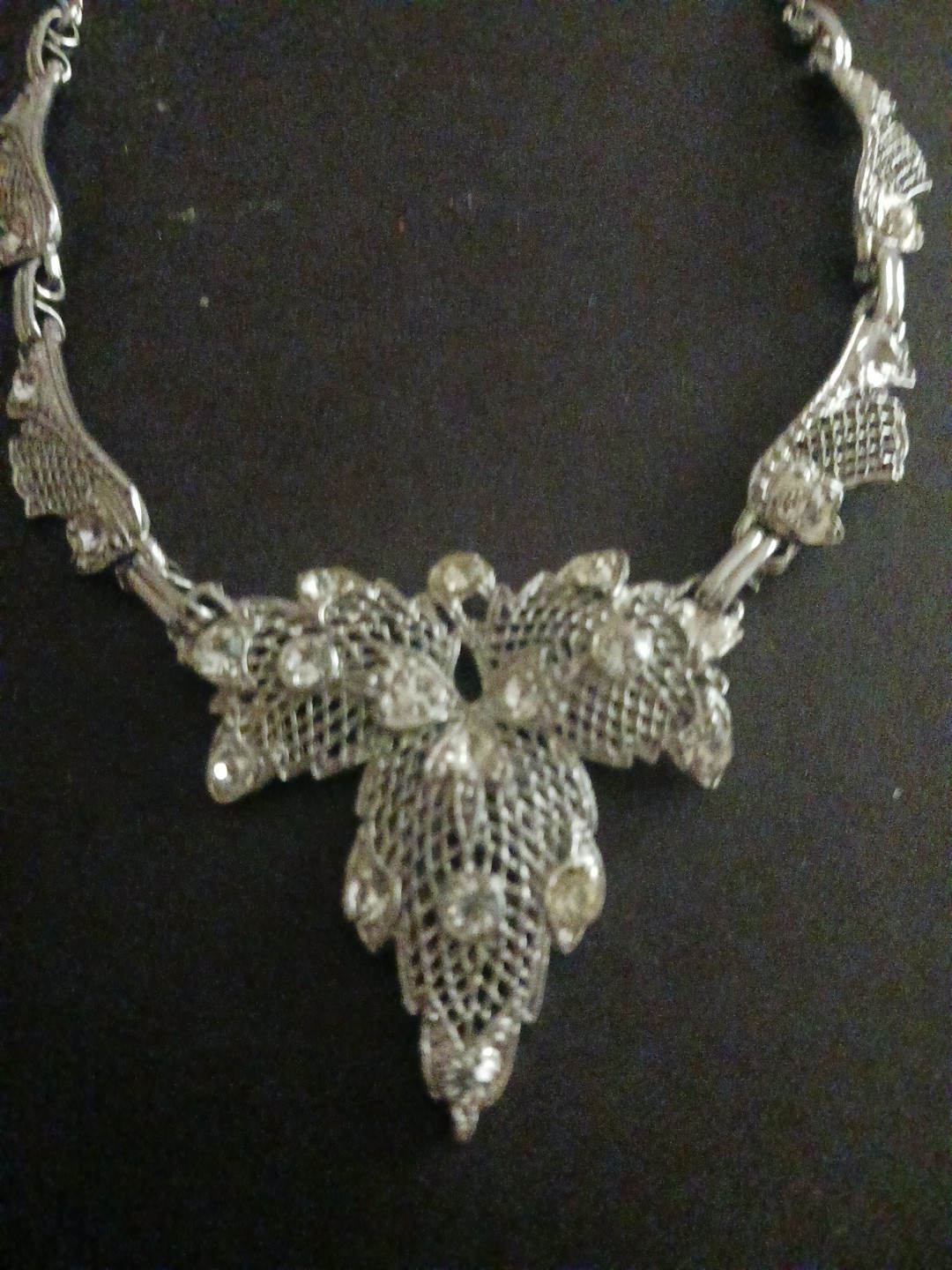 Picture 2 of 8