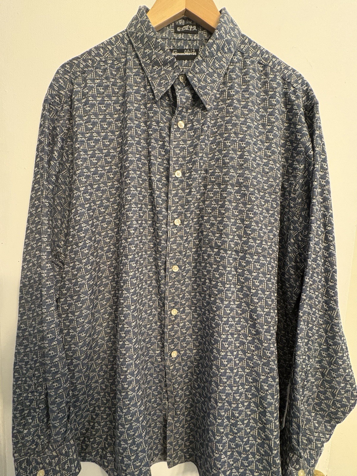 Vintage Neiman Marcus Shirt Men’s Size Large Blue Paisley Button Up Made In USA