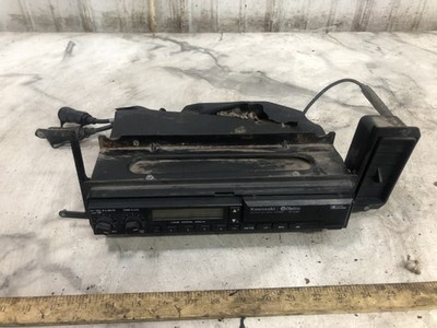 92 Kawasaki ZG1200 ZG 1200 Voyager Radio Stereo Tape Deck 