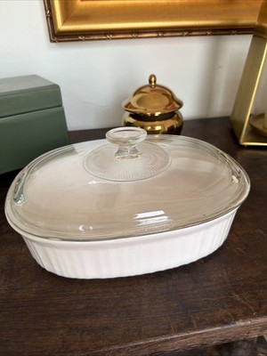 CorningWare French White 2.5 Quart. With PYREX Sunburst Lid Made In USA