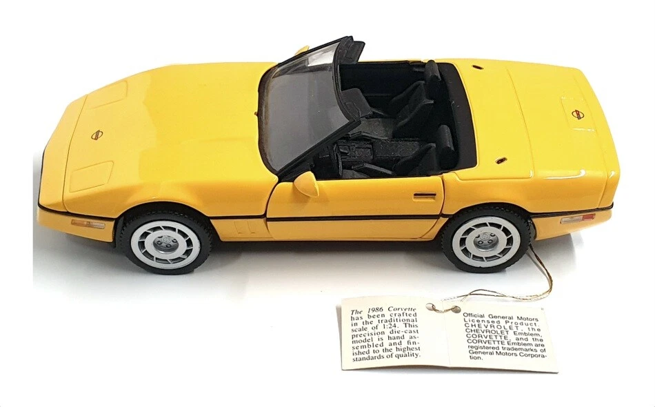 Franklin Mint 1/24 Scale B11RD27 - 1986 Chevrolet Corvette Convertible - Yellow - Imagen 4 de 4