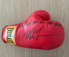 MIKE TYSON SIGNED EVERLAST BOXING GLOVE PSA/DNA BADDEST MAN ON THE PLANET