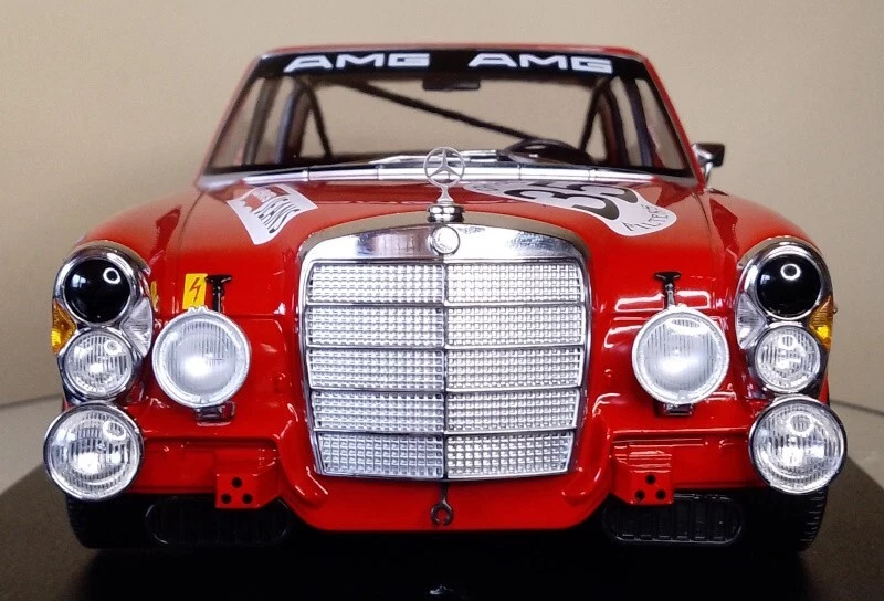 MERCEDES 300 SEL 6.8 AMG 1971 1/18 WERK83 - Imagen 8 de 8