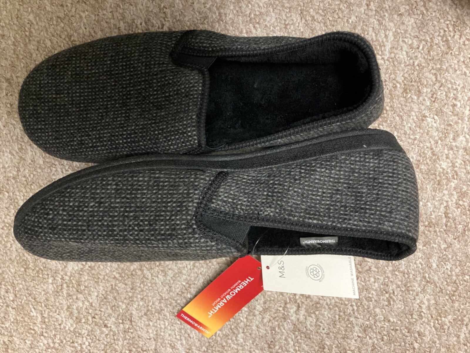 M&S mens new slippers. Unworn thermowarmth freshfeet slippers ,size 10