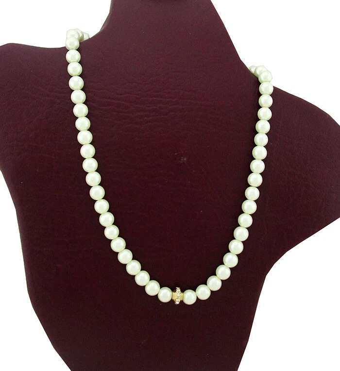 Juego de brazalete de mesa con bisagra Thalia Sodi Pearl Precio de venta sugerido por el fabricante: $50,00 ~ Foto 2 de 3