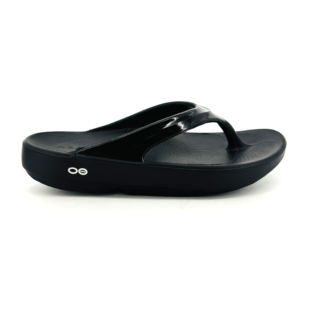 Womens 9 40 Oofos Oolala Luxe Shiny Black Recovery Thong  display picture 3