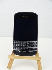 BLACKBERRY Q10 TOUCHSCREEN CELL PHONE 16GB AMOLED 3.1" DUAL CORE ROGERS FIDO