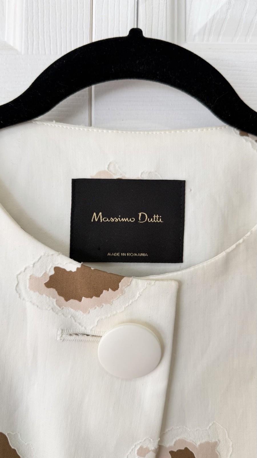 Massimo Dutti Abstract Pattern Button Jacket Ivor… - image 2