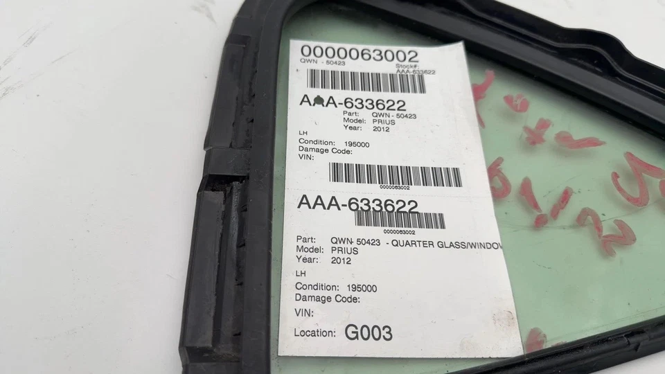 2010-2015 TOYOTA PRIUS Quarter Glass/window Toyota Left - Image 4 of 4