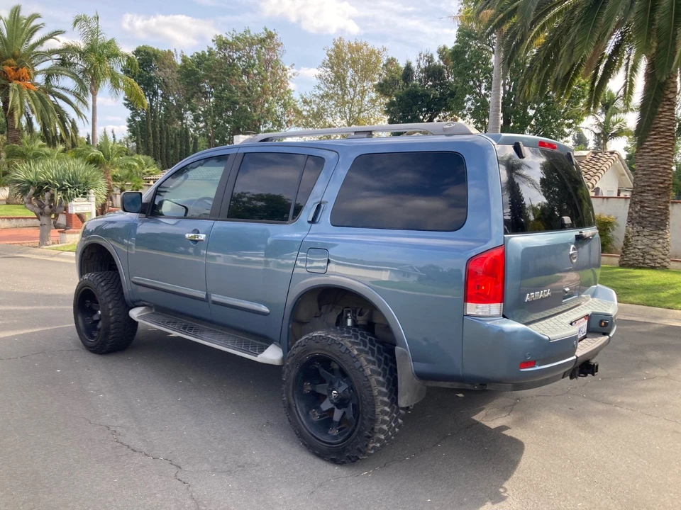 Nissan Armada SV 2012 Foto 4 de 4