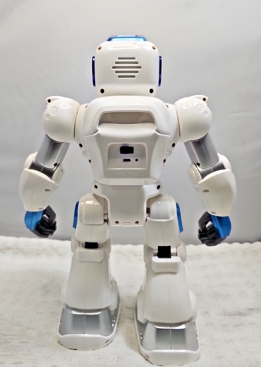 Ruko FutureX Rhythm Bot Robot 1088 – App Controlled Bluetooth