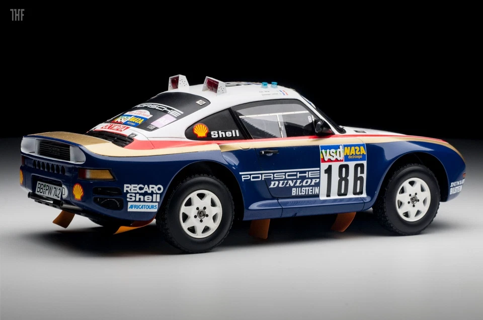1/18 TSM Porsche 959/50 DAKAR rally winner 1986 #186-TSM121807R - Immagine 3 di 4