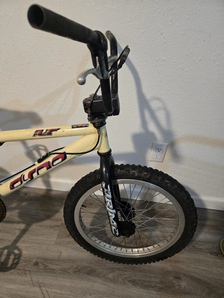 Bicicleta BMX Dyno XR 20' Mid-School 2000 de colección (color Doughboy raro) Foto 3 de 4