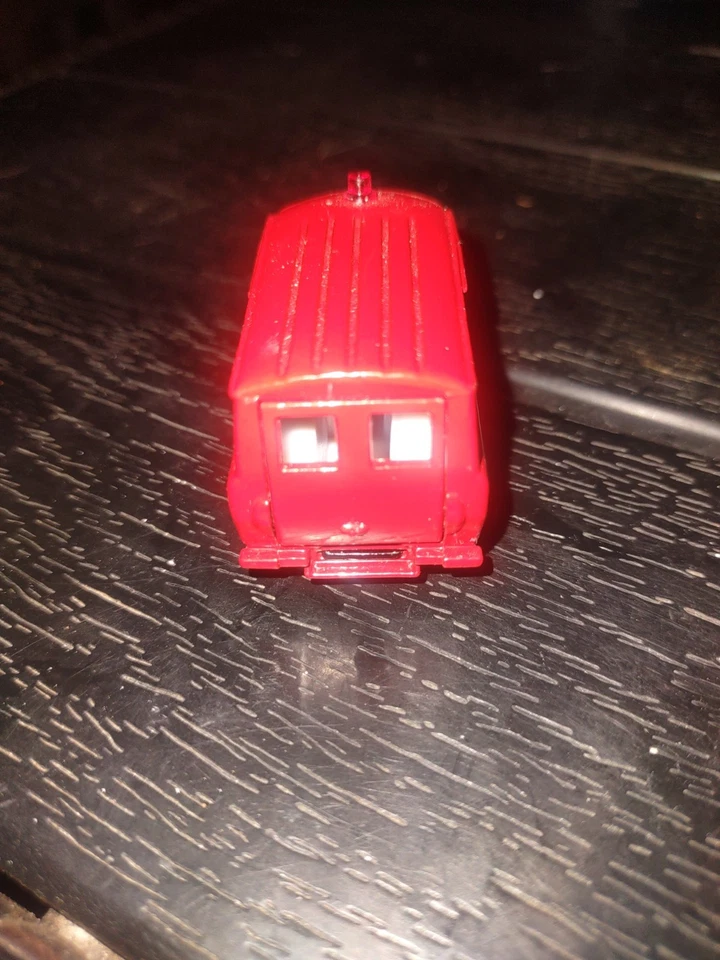 Furgoneta de tránsito Zee Zylmex Ford Departamento de Bomberos suelta en perfecto estado Foto 4 de 4