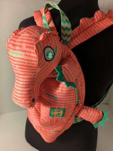 🧸NWOT RARE🧸 OILILY Nylon Pink Crocodile Stuffed Animal BACKPACK Bag SO COOL!!  - Afbeelding 1 van 9