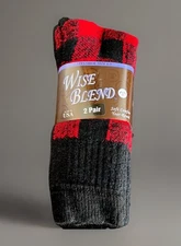 2 PAIR Wise Blend Ladies Merino Wool Buffalo Plaid Full Cushion Crew Socks