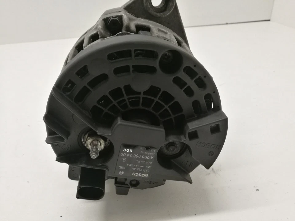 Generatore alternatore Smart ForTwo 451 0,8 CDI 14V 90A A0009062400 - Immagine 4 di 4