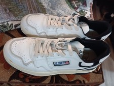 AUTRY Mens Low Top Leather Athletic Sneakers ...