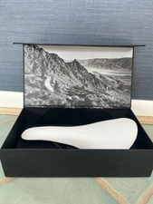 NIB Rapha Classic Saddle 130mm White Cycling Seat