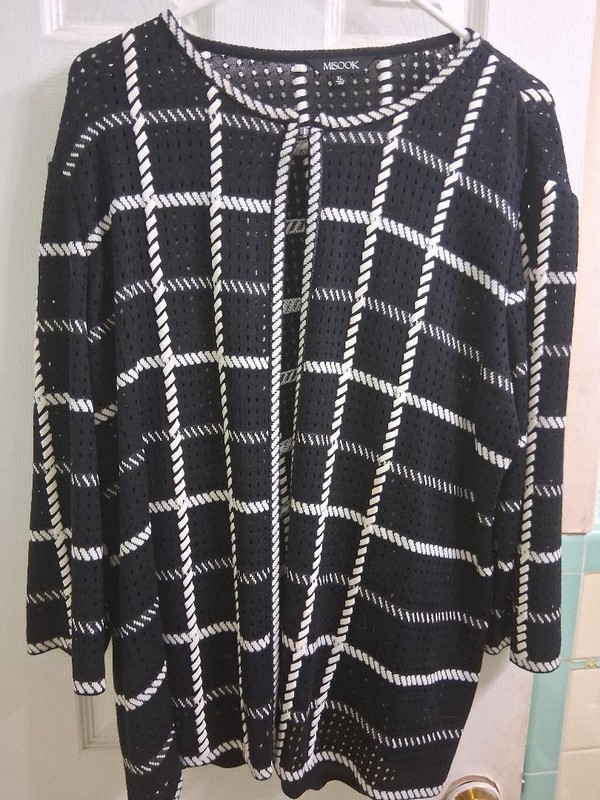 Misook XL Black/ White Jacket Open Weave Worn Rarely! Perfect Piece for Spring!