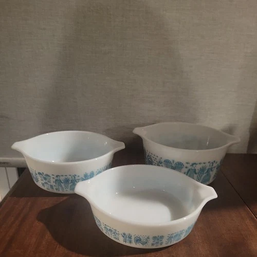 Pyrex Amish Butterprint  Casserole Set 471, 472, 473