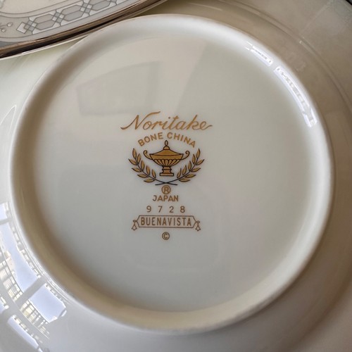 Noritake Bone China 9728 BUENAVISTA – 4-Piece Place Setting Made in Japan - Picture 5 of 10