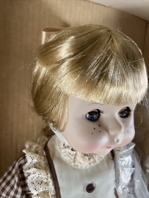 Vintage Effanbee Suzie Sunshine Doll 1961 18