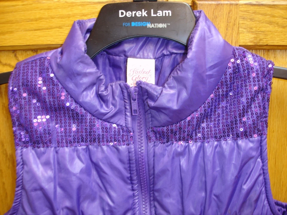 CHALECO HINCHADO NIÑA FADED GLORY SIN MANGAS LENTEJUELAS-GRANDE (10-12)-PÚRPURA Foto 2 de 4