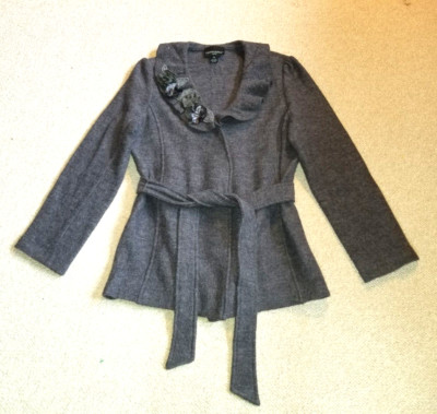 Womens Sweater/Jacket-CYNTHIA ROWLEY-gray floral 100% boiled wool w/tie-PM