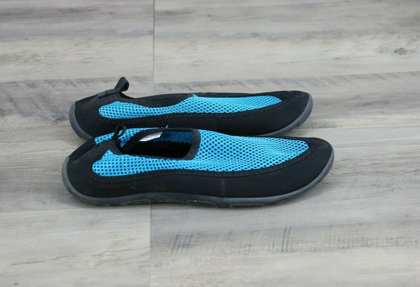 Womens size 9 water shoes Clearance