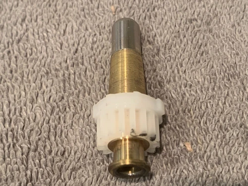 Technics SL-BD27 Stereo Turntable Parting Out - Spindle + Gear