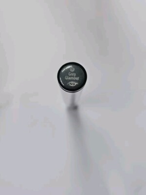 Douglas Shade in a pen Lidschatten Stift  Nr.5 Grey Glamour 