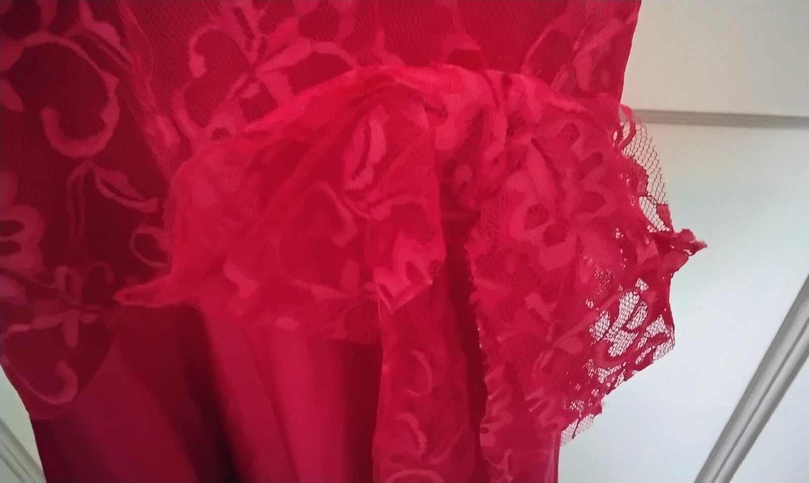 UNDERCOVER Abito da notte vintage sottocoperta in pizzo rosso Taglia S M Nuovo senza etichette