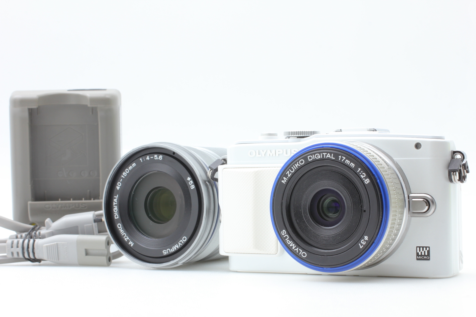 NEAR MINT OLYMPUS PEN Lite E-PL6 16.1MP DSLR White + 17mm 40-150mm 2Lens JAPAN