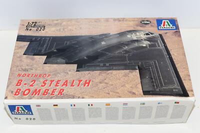 Italeri No. 020 Modell - Northrop B-2 Stealth Bomber - 1:72 - OVP