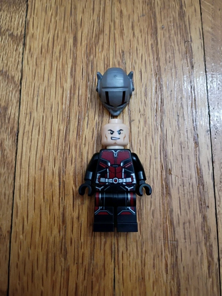 Lego Marvel Ant Man SH0516 minifigure - Image 3 of 4