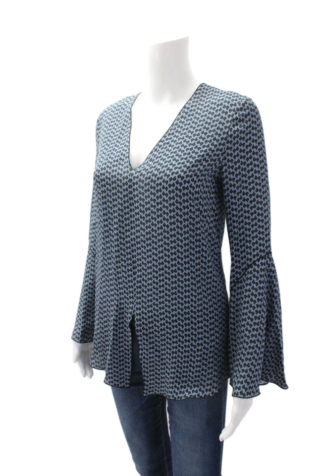 Blusa Derek Lam Feminina Decote V Manga Longa Estampada de Seda Azul Preta Tamanho 0 - Imagem 2 de 4