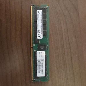 Micron 32GB DDR4-2666 ECC RDIMM MTA36ASF4G72PZ-2G6E1 Cisco UCS-MR-X32G2RS-H Serv