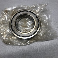 22215 Spherical Roller Bearing. 75x130x31mm
