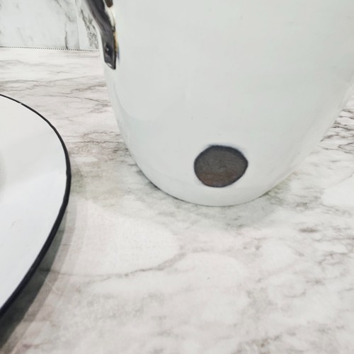 Vintage Porzellan Emaillegeschirr Krug Wasserkrug Schale Teller weiß schwarzer Rand - Bild 5 von 17