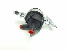 Pompe à eau Infiniti QX30