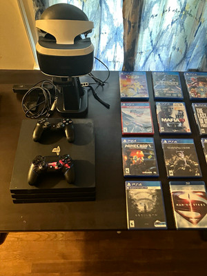 Sony PlayStation 4 Pro Console w/ 2 DualShock, PSVR, 17 PS4 Games
