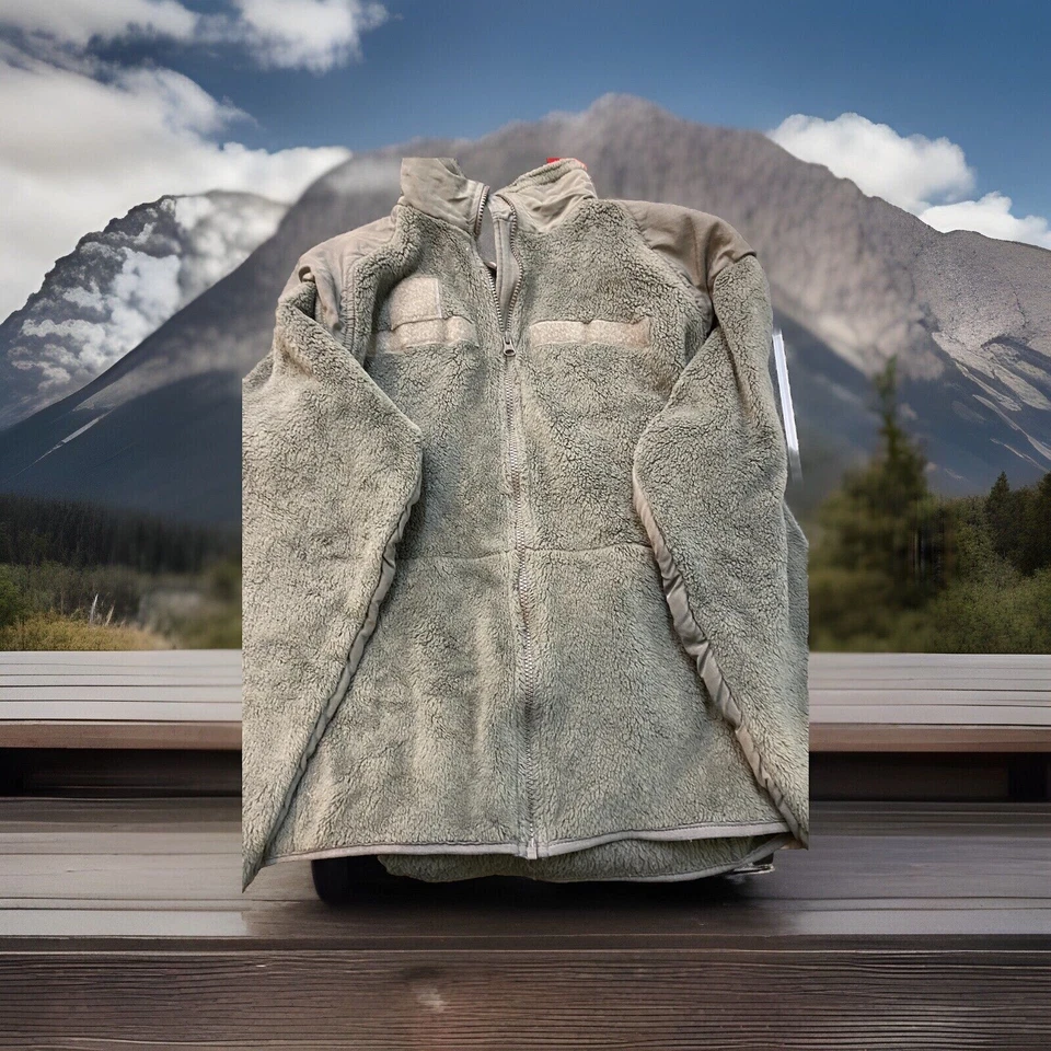 Orig. Chaqueta polar Polartec del ejército de Estados Unidos clima frío Gen III ACU usada varias tallas Foto 2 de 4