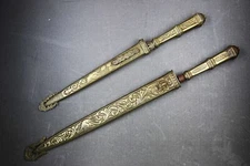 TWO 2x ANTIQUE GAUCHO KNIFE DAGGER PRESENTATION GRADE Broqua & Scholberg Uruguay