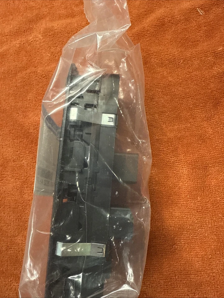 Mopar OEM Part 04602632AH Front Left Door Window Switch - Image 3 of 4