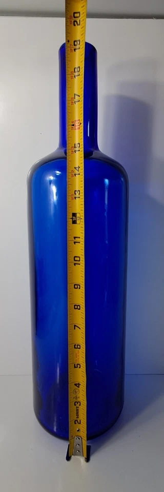 Botella de vidrio vintage azul cobalto 20 1/8" Hx5 1/2" D grueso pesado duradero  Foto 3 de 4