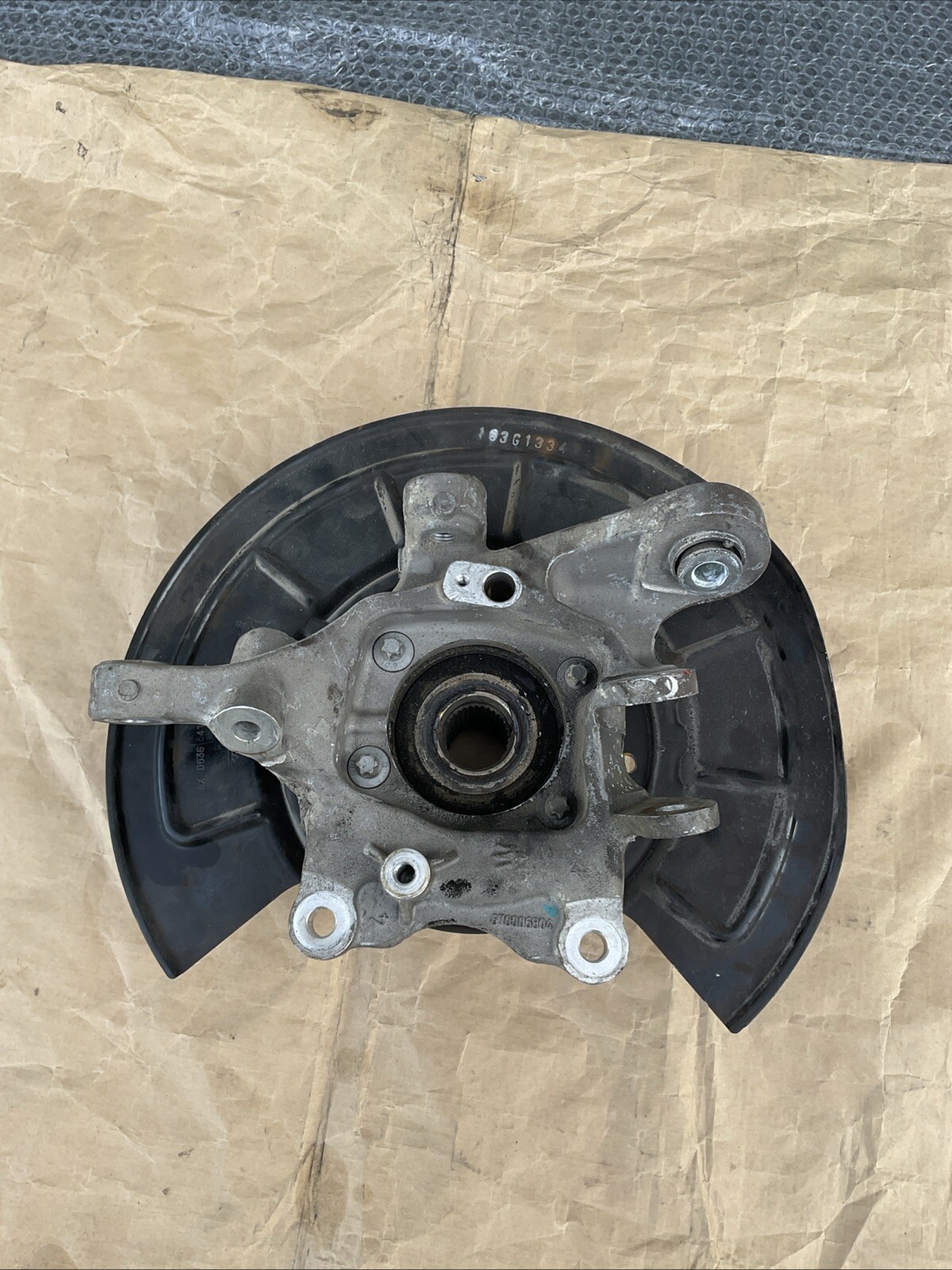 14-19 Maserati Ghibli RWD Rear Left Spindle Knuckle & Wheel Hub Bearing OEM