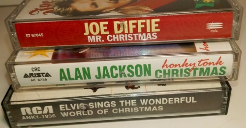 Elvis Alan Jackson Joe Diffie 3 Christmas Cassette Tapes - Imagen 3 de 4