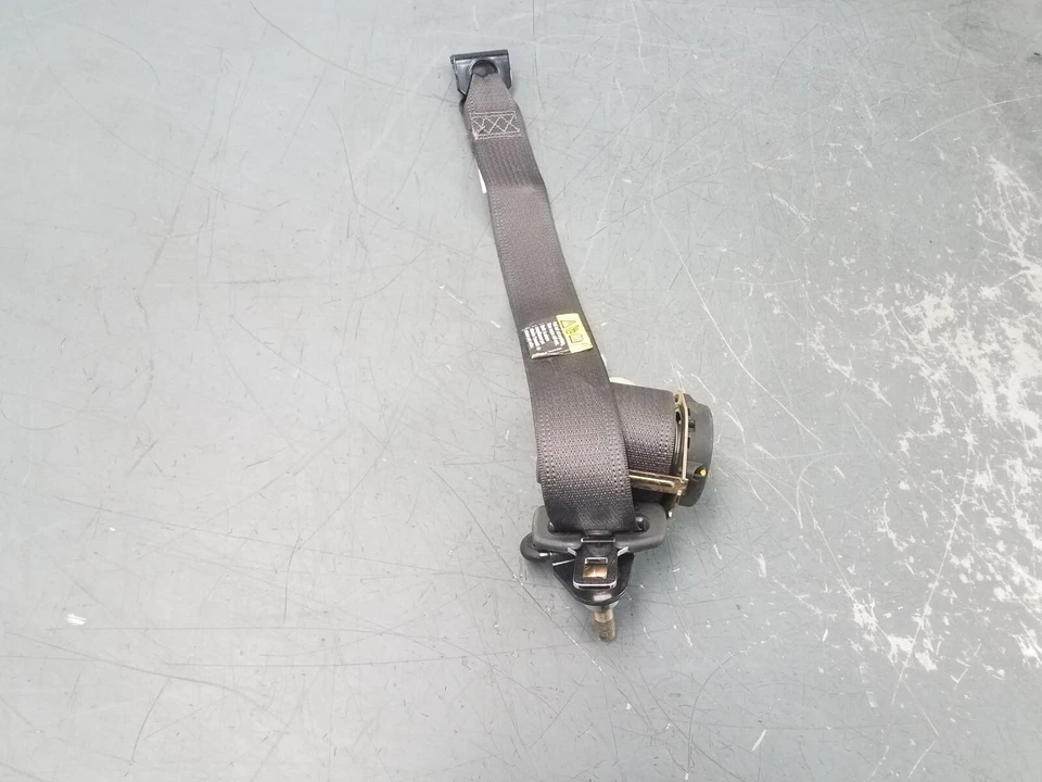 2005 Pontiac GTO  Seat Belt Set #2371 S1 - Image 4 of 4