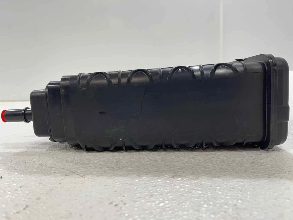 Fits 17 - 20 CHEVY SUBURBAN 1500 5.3L Fuel Evaporator Emission Canister OEM - Image 4 of 4